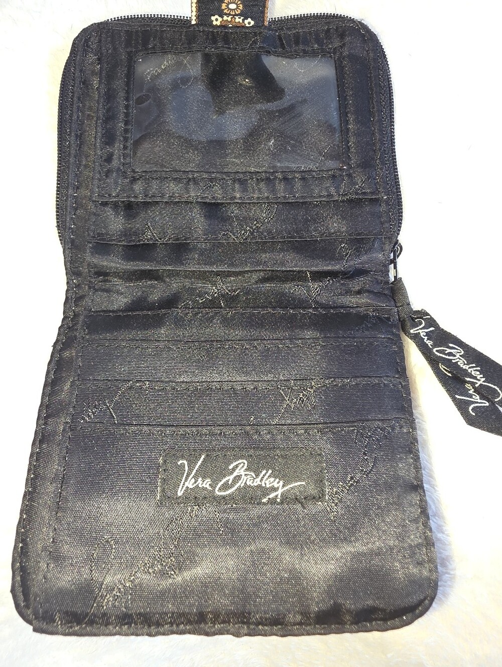 Vera Bradley Paisley Quilted Zip ID/Card Holder Wallet in Black, Brown & Cream - Picture 3 of 4